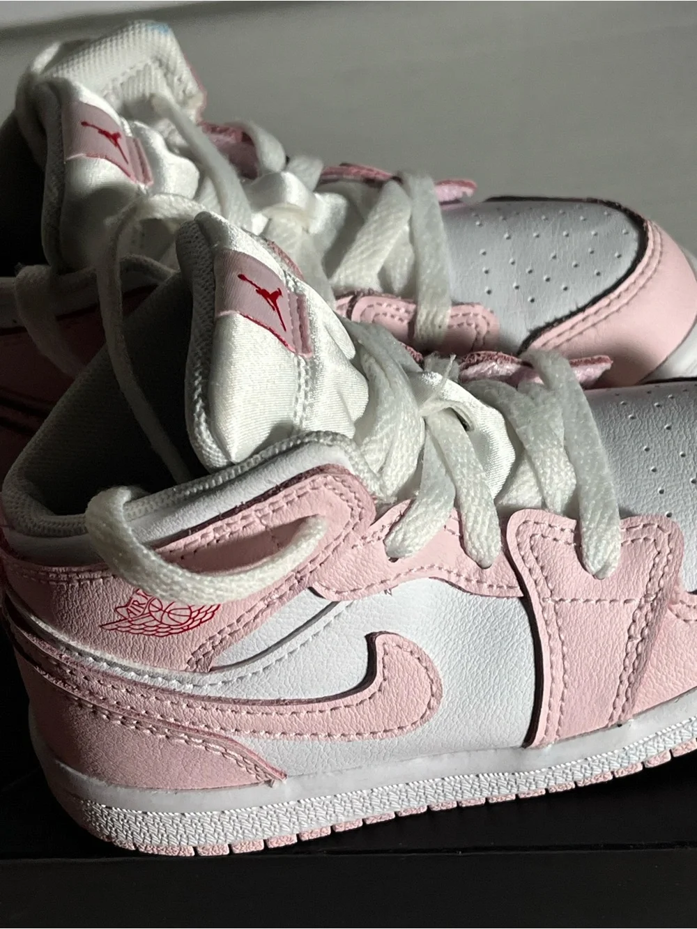 Air Jordan 1 Mid size 8 children